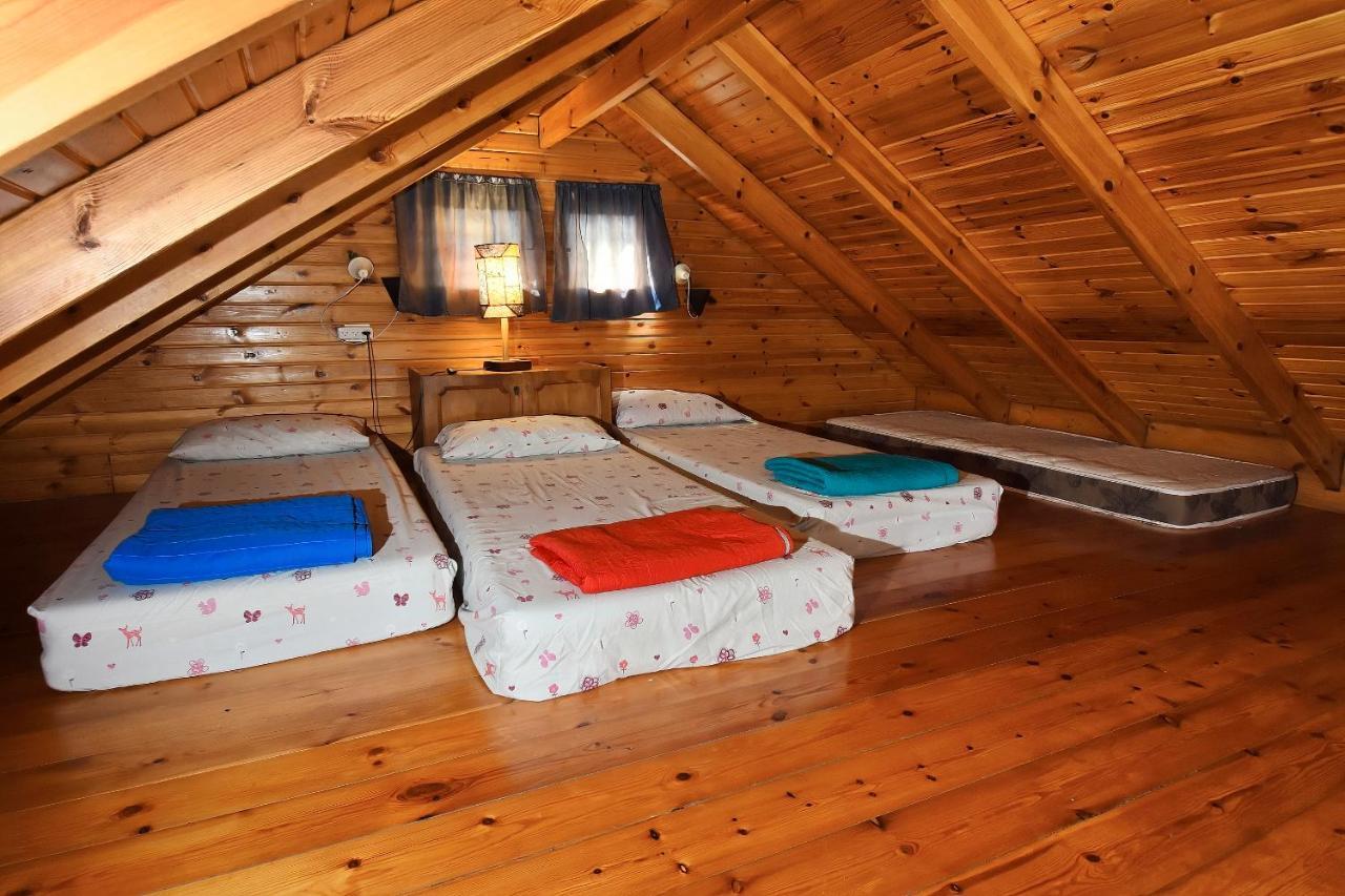 Tal Nof Cabins Villa Manot ภายนอก รูปภาพ