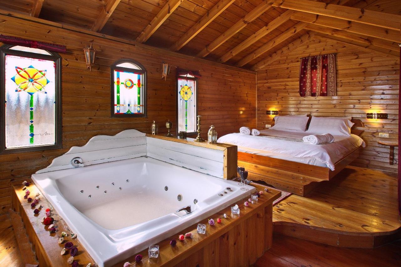 Tal Nof Cabins Villa Manot ภายนอก รูปภาพ