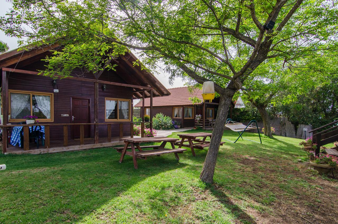 Tal Nof Cabins Villa Manot ภายนอก รูปภาพ