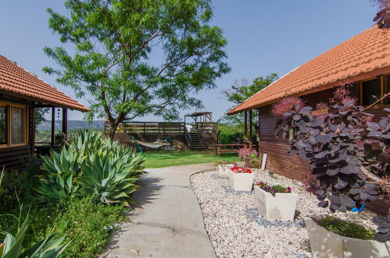 Tal Nof Cabins Villa Manot ภายนอก รูปภาพ