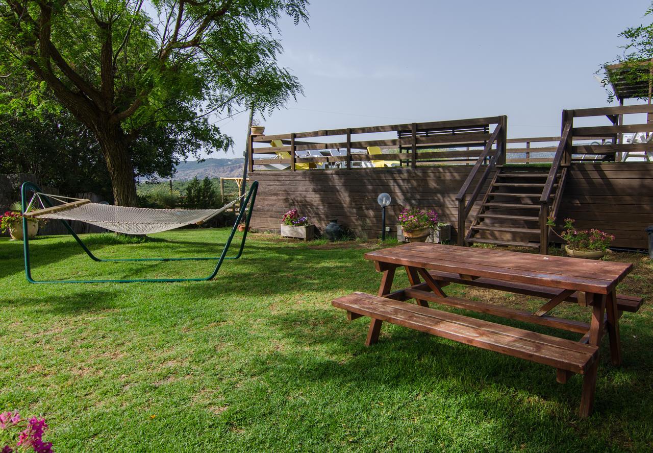 Tal Nof Cabins Villa Manot ภายนอก รูปภาพ